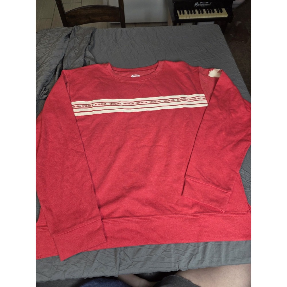 Nebraska Cornhuskers Concepts Sport Sweatshirt Womens M Red Stripe NEW NCAA